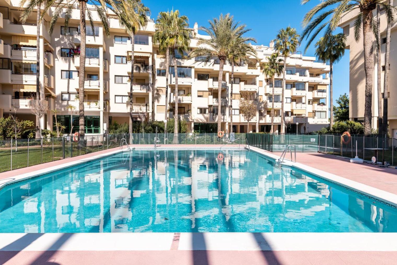 Primera Linea Del Mar - Acceso Directo Playa Carihuela Torremolinos Luaran gambar