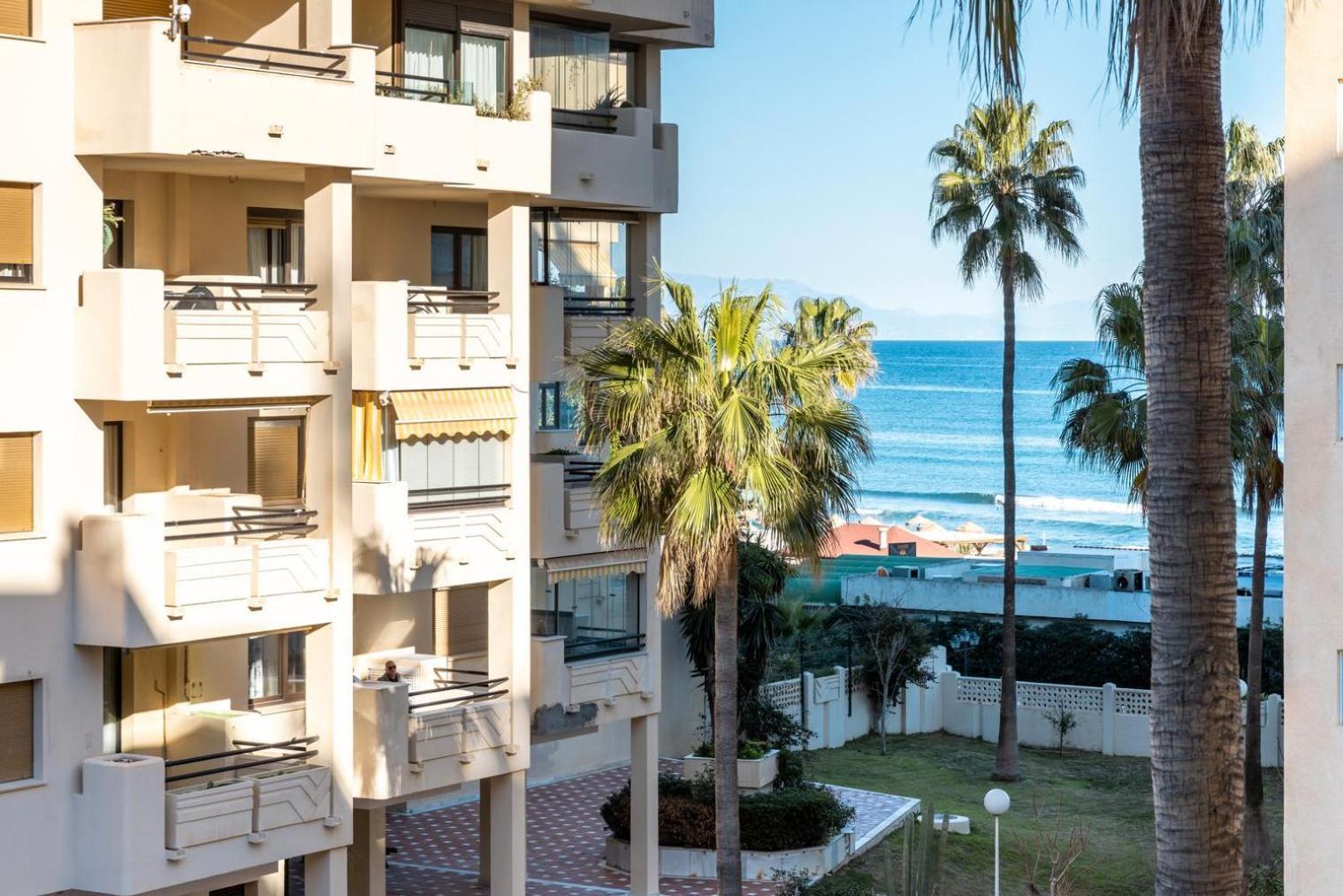 Primera Linea Del Mar - Acceso Directo Playa Carihuela Torremolinos Luaran gambar